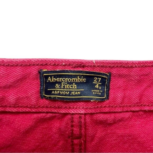 Abercrombie Red A&F Mom Jeans Relaxed Tapered Leg Size 4 Short - Picture 6 of 8